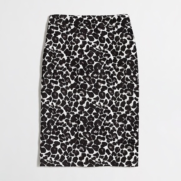 J Crew leopard pencil skirt. Worn once! - Picture 1 of 2